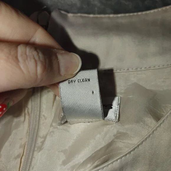 Chico's Womens Cream Sleeveless Belted Sheath Dress Pockets Size 1(S) Scoop Neck - Picture 7 of 9